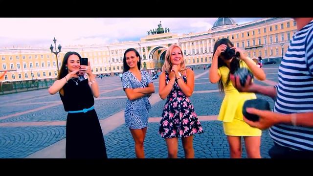 Объясняюсь в любви улыбающемуся булыжнику для жонглирования-Аркадию... смотреть онлайн