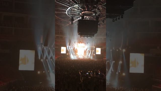 Lauri Tähkä. Kipua. 14.12.2019. Gatorade Center (Turkuhalli) Turku. смотреть онлайн