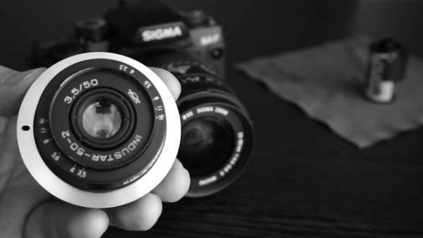 Sigma SA 7 Film Camera Sigma 28-80mm zoom lens + industar 50-2 adapted lens