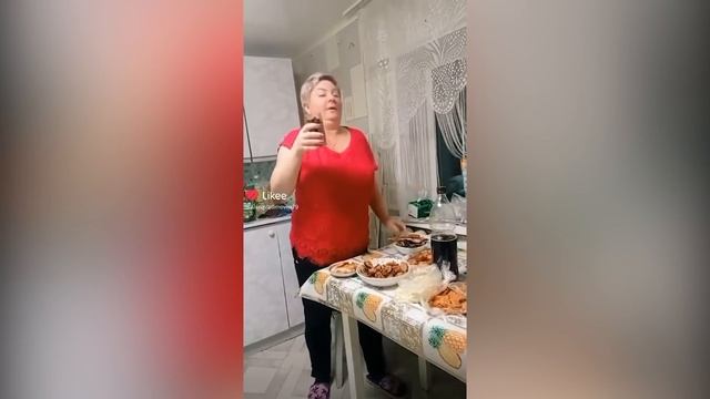 ПЕНСИОНЕРЫ В ТИК ТОК И ЛАЙКЕ | ПОЖИЛЫЕ ЛЮДИ В ТТ И LIKEE | ПЕНСИОНЕРЫ ЗАХВАТЫВАЮТ ТИК ТОК И ЛАЙК! смотреть онлайн