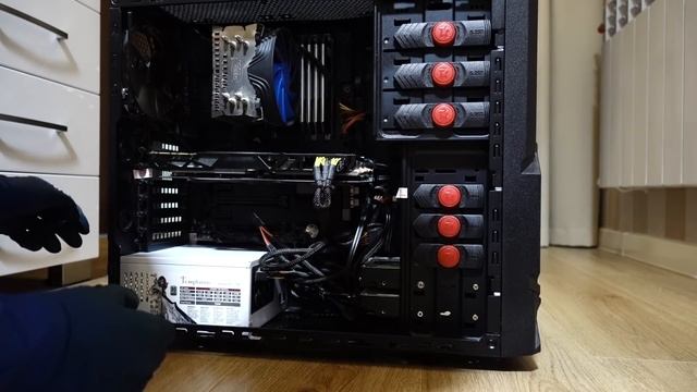 Как не нужно чистить компьютер от пыли смотреть онлайн