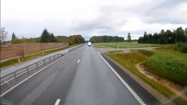 С праздником автомобилиста друзья. Выслушал всё от НавиМанюни! смотреть онлайн