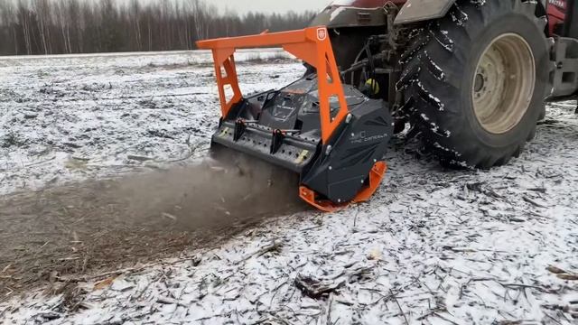 Мощный мульчерный комплекс. Valtra T234. TMC Cancela TFK-200. 325 мм измельчение. Расчистка ЛЭП смотреть онлайн
