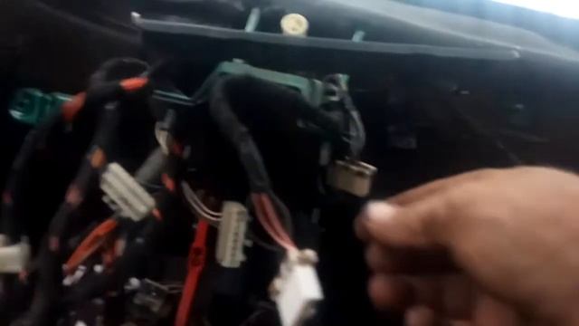 как снять заменить радиатор печки на Фиат Пунто 1.1 1997 год. 3 ЧАСТЬ смотреть онлайн