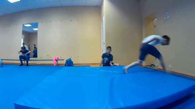 #JDISchool Школа брейк-данса в г. Саратове. Akro #JDISchoolsummer смотреть онлайн