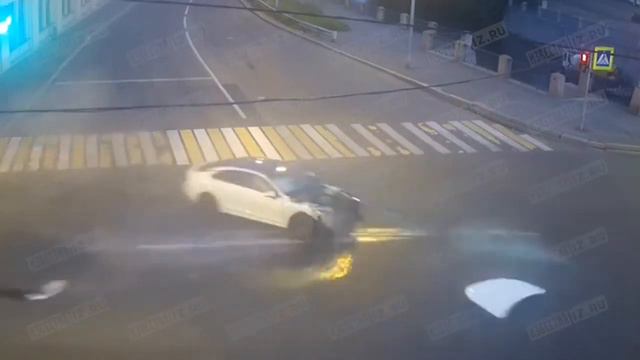 Куда все торопятся.... Красный свет не остановка... смотреть онлайн