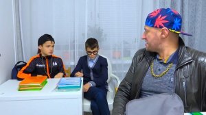 ТУПАРЕВ ВЛЮБИЛСЯ???? Что ПРОИСХОДИТ???/Tuparev fell in love???? What's happening???