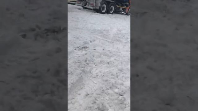 Снегопад в Москве развязка МКАД и ясенево смотреть онлайн