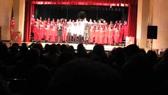 Paramount H.S. Choir with David Toledo 2009-'Sing Noel' смотреть онлайн