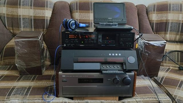Victor (JVC) KD-V6\TEAC Sound Core A1\6 АС-2 смотреть онлайн