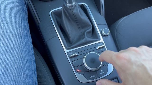 AUDI A3 Reset Light TPMS смотреть онлайн