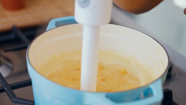 Vegan Pumpkin and Ginger Soup made with the Kenwood Triblade System Hand Blender смотреть онлайн