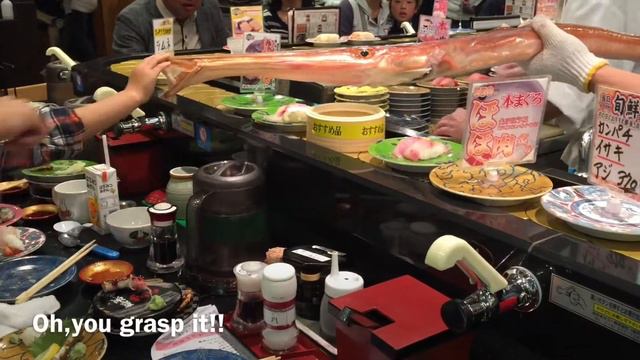 Extremely rare fish at Sushi restaurant 珍しい魚、やがら＠ぐるめ亭 смотреть онлайн