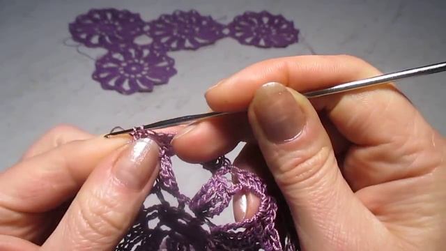 Круглый мотив крючком (соединение) ч.2. Round crochet motif (connection) Part 2. смотреть онлайн