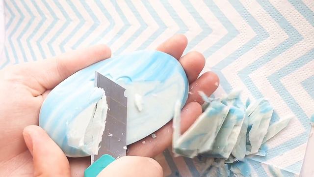Режу сухое мыло, asmr soap, satisfying video смотреть онлайн