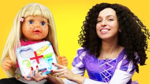 Прикольный видео сборник - Лечим Беби Бон и Принцесс Диснея! - Весёлые игры доктор. Видео куклы.