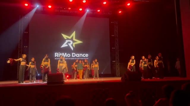 Я выступаю с Liberty Dance номер «Мусор на входе - мусор на выходе» смотреть онлайн