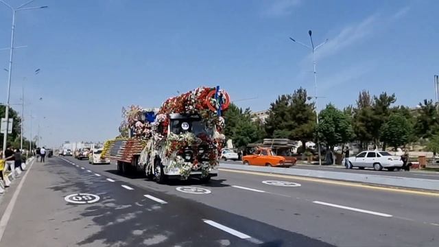 НАМАНГАНДА ГУЛЛАР БАЙРАМИ ОЧИЛИШ КУНИ // NAMANGAN GULLAR BAYRAMI 21 мая 2023 г. смотреть онлайн