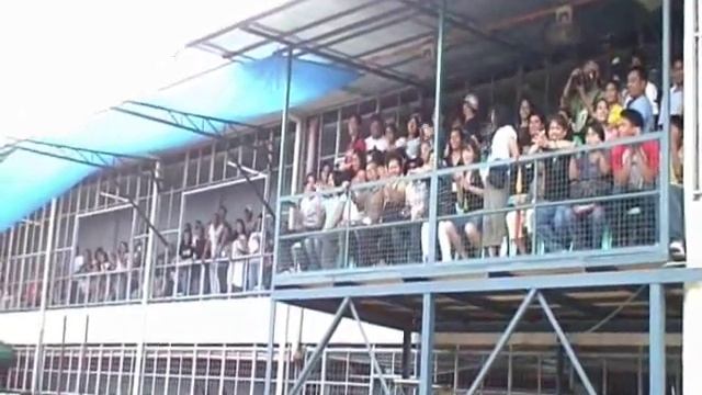 "Macarena" (Jon Secada Remix) with live presentation смотреть онлайн