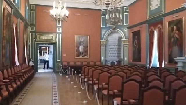 Несвиж, город и замок Радзивиллов смотреть онлайн