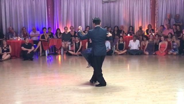 Sebastián Achaval y Roxana Suárez - TLV - 13.10.2018 # 1/5 смотреть онлайн