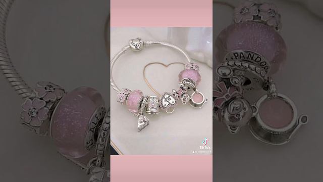 Pandora bracelet ideas #coquette #aesthetic #cute смотреть онлайн