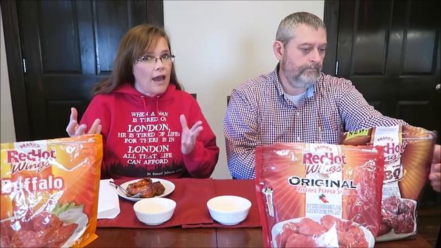 Frank’s RedHot Wings: Original Cayenne Pepper Sauce, Kickin’ BBQ and Buffalo Review смотреть онлайн