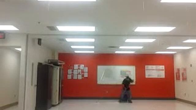 Wax floor en office de target Miami Florida смотреть онлайн