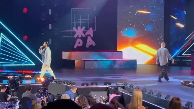 Мот, Lyriq. Не Бруклин. ЖАРА 2021 смотреть онлайн