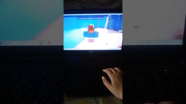 Синий или красный играю в роблокс смотреть онлайн