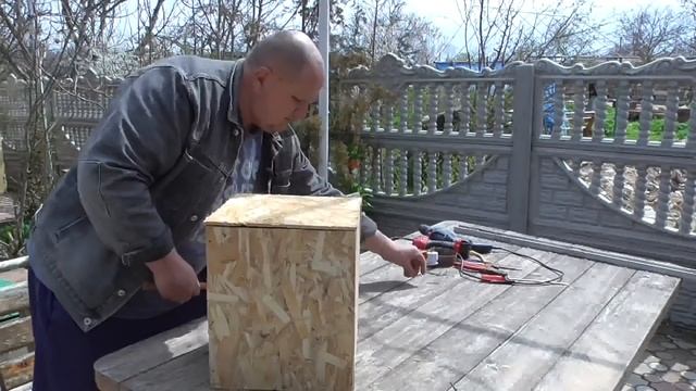 Гнездовой домик для корелл.как сделать своими руками .быстро и дешево смотреть онлайн