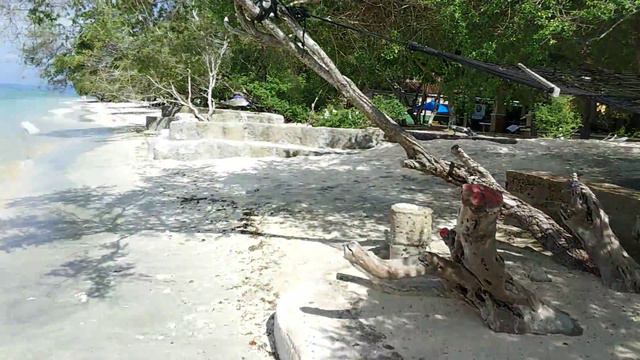 Одна минута моря остров Гили Траванган Индонезия 🇲🇨 смотреть онлайн