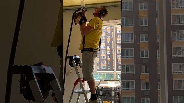 Перфоратор DeWALT DCH274P2 смотреть онлайн