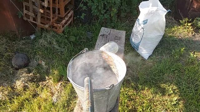 Древесная зола как удобрение для растений Чем удобрять виноград в июле? смотреть онлайн