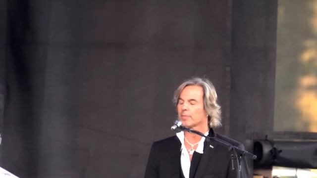 Moody Blues 2017 Chateau Ste. Michelle - Full Concert смотреть онлайн