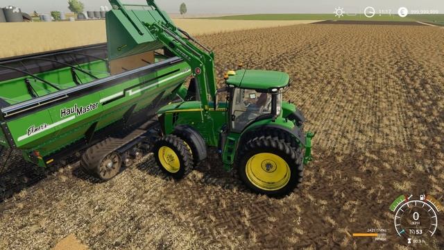 Farming Simulator 19 - JOHN DEERE 8R US SERIES Tractor Front Loader Loads Wheat смотреть онлайн