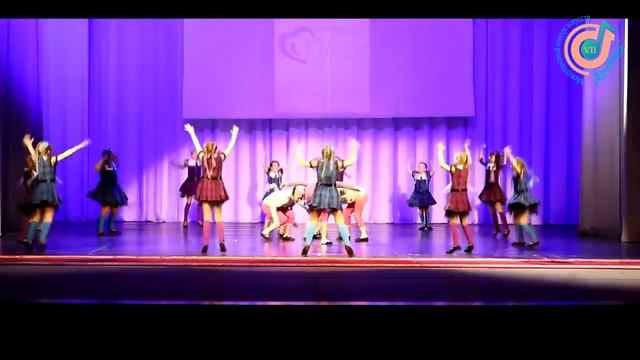 Номинация: Эстрадный танец. Ансамбль. 9 - 10 лет. смотреть онлайн