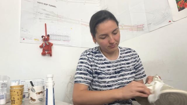 РАБОТА ?? / ПРОВЕРЯЮ ПАСТУ ДЛЯ ОБУВИ С КИТАЯ ?? смотреть онлайн
