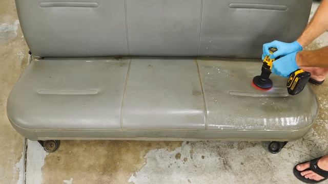 Can It Be Cleaned? Cleaning A Filthy Farm Truck For Free! Best Car Detailing Restoration Ever смотреть онлайн