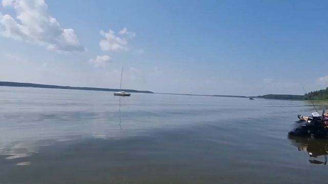 Рыбалка и отдых на воде близ Дубны на Волге смотреть онлайн