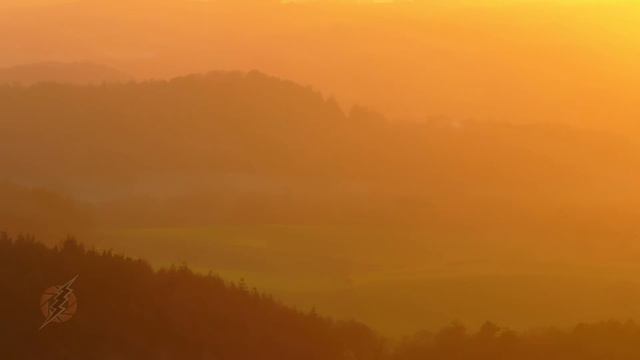 Avalon Sunset. Mavic 3 Pro Cine Low Light Test Footage. смотреть онлайн