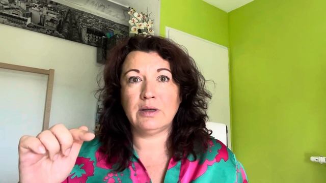 JE ME SUIS TROMPÉ/ DÉSOLÉ D’ÊTRE EN RETARD - я ошибся / извините за опоздание смотреть онлайн