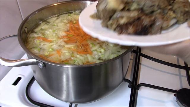 Наваристый картофельный суп без всяких заморочек, просто и очень вкусно. смотреть онлайн