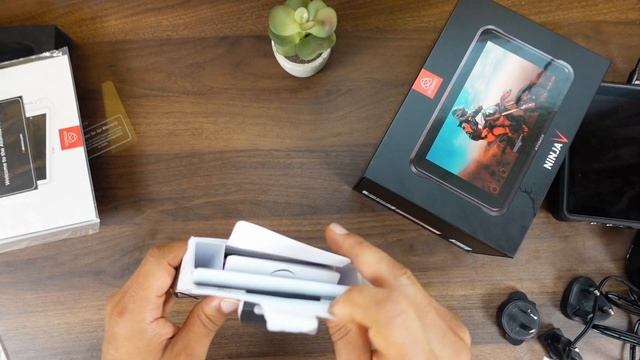 Atomos Ninja 5 Unboxing | Monitor Recorder