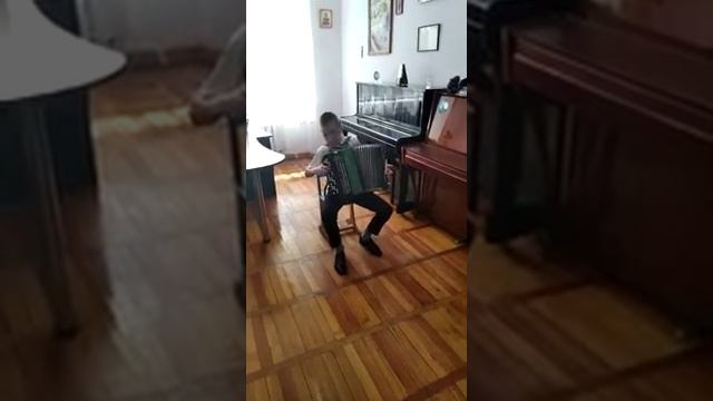 Баян-соло. Лысенок Дмитрий, 11 лет. В.Баканов "Как пчёлка". преп. Пятицкий О.В. Каневская РДШИ смотреть онлайн