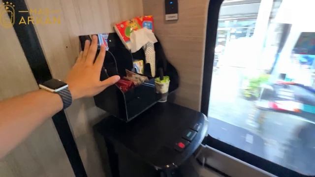 INI BUS ATAU APARTEMENT BERJALAN, MEWAH BANGET⁉️Trip Malang-Jakarta with Juragan99 Trans "Kobochan" смотреть онлайн