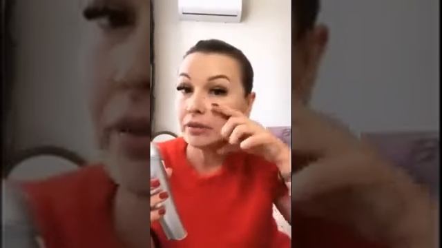Как пользоваться домашними косметологами ZEITGARD смотреть онлайн