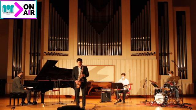 Pollini on air - Jazz Quartet смотреть онлайн