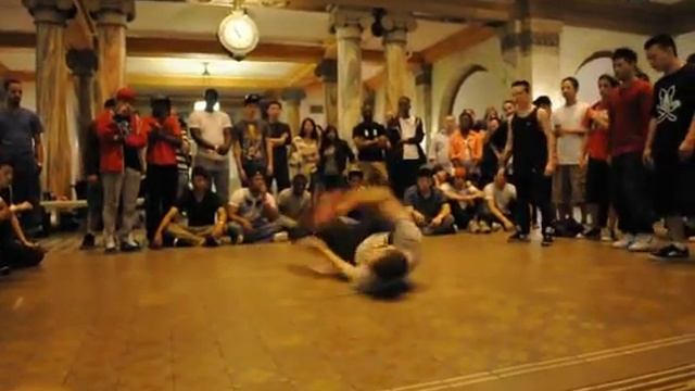 Dark Triads final at Enter the Dragon смотреть онлайн