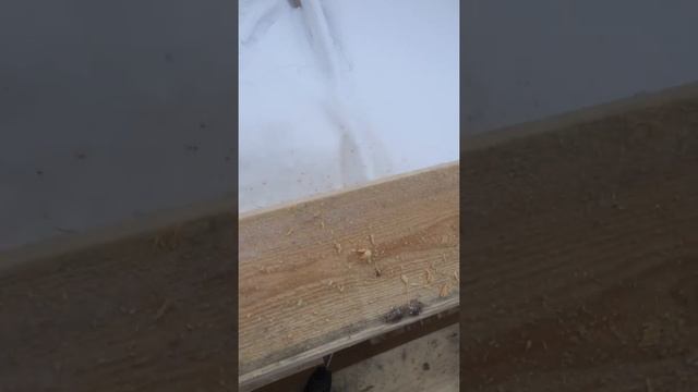 Сборка бруса пружинным узлом